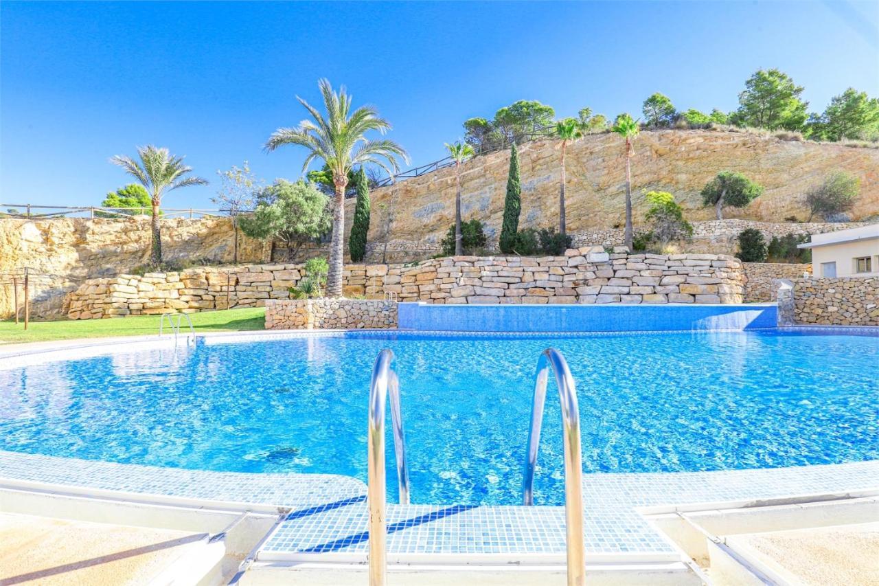 Highrise Apartment With Stunning Views From Private Balcony 85 Benidorm Exterior photo